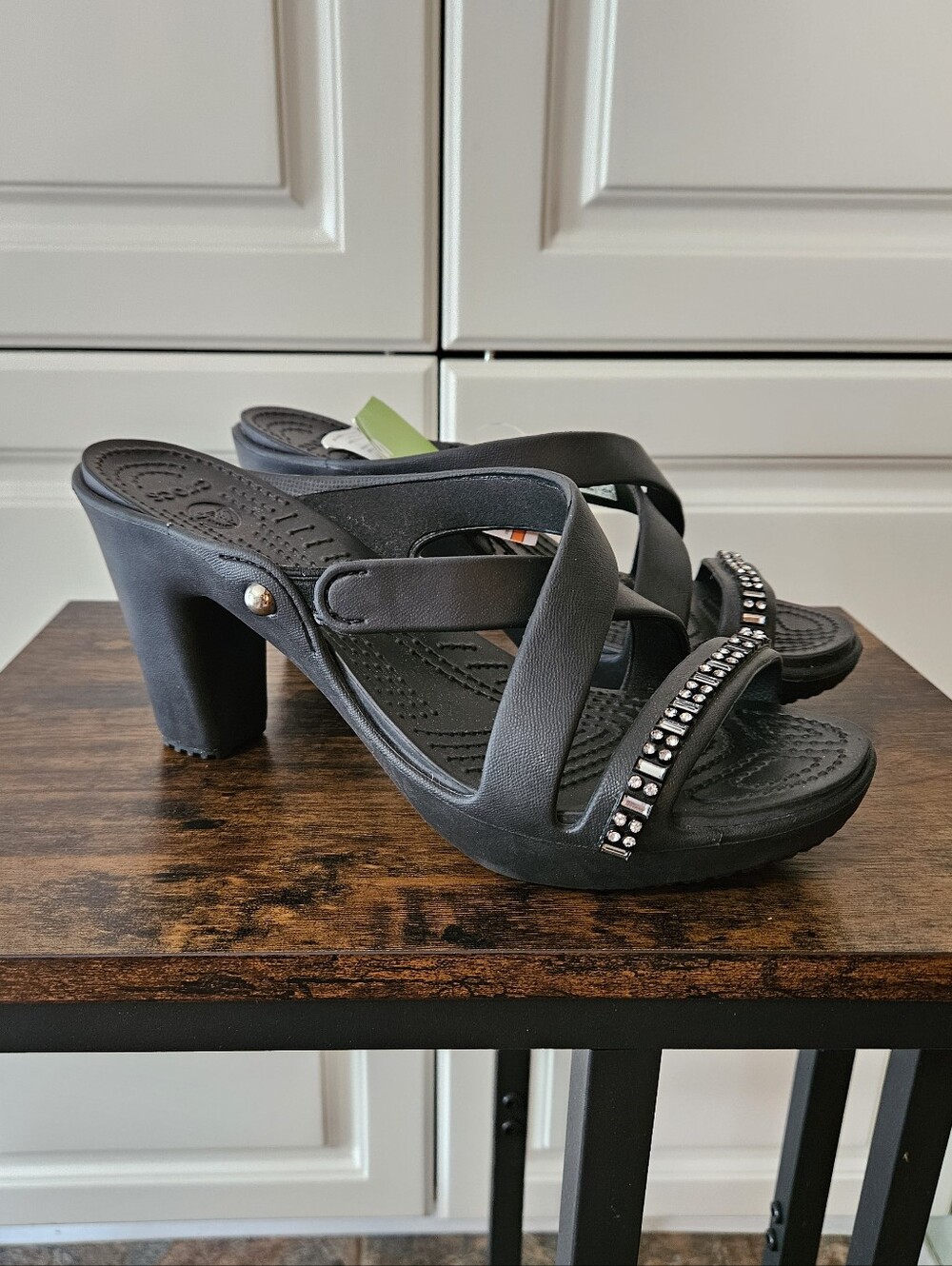 Crocs Cyprus IV Rhinestone Black Strappy Heel Sandals Y2k Vacation Resortwear